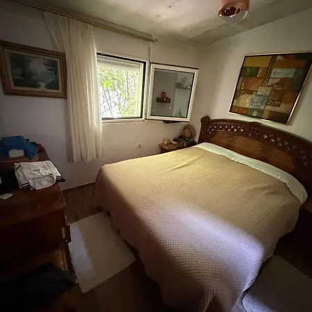 Villa Harmony Golem (Tirana)